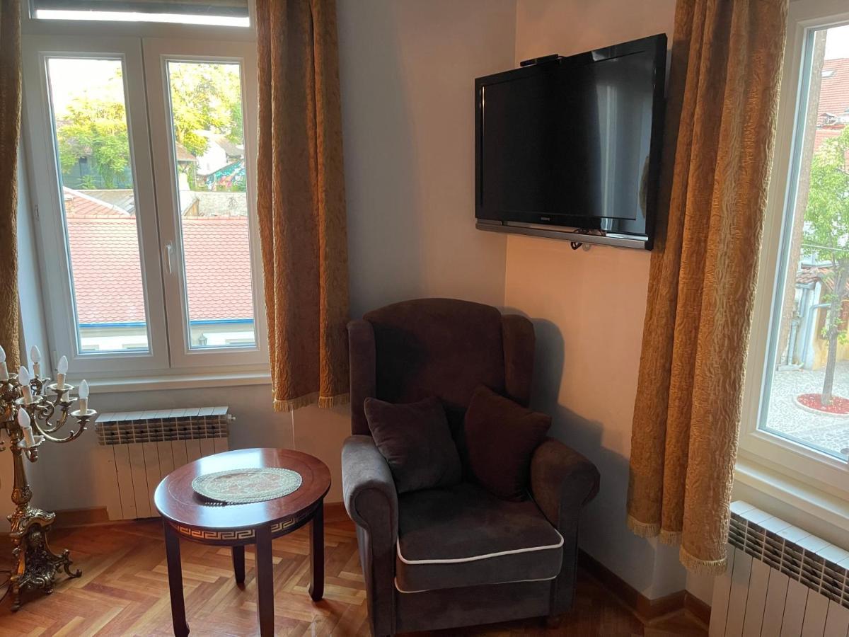 Boutique Hotel Travelling Actor - Skadarlija Beograd Bagian luar foto