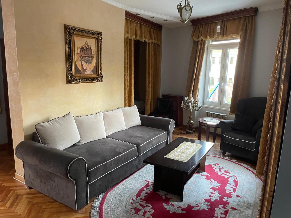 Boutique Hotel Travelling Actor - Skadarlija Beograd Bagian luar foto
